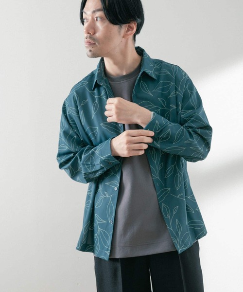 ITEMS URBANRESEARCH(アイテムズ アーバンリサーチ)の「リーフプリント ロングスリーブシャツ(シャツ/ブラウス・メンズ・グリーン/ベージュ/ネイビー・MEDIUM/LARGE)」の13枚目の写真