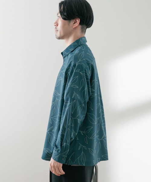 ITEMS URBANRESEARCH(アイテムズ アーバンリサーチ)の「リーフプリント ロングスリーブシャツ(シャツ/ブラウス・メンズ・グリーン/ベージュ/ネイビー・MEDIUM/LARGE)」の18枚目の写真