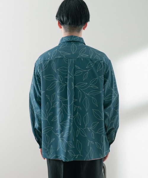ITEMS URBANRESEARCH(アイテムズ アーバンリサーチ)の「リーフプリント ロングスリーブシャツ(シャツ/ブラウス・メンズ・グリーン/ベージュ/ネイビー・MEDIUM/LARGE)」の19枚目の写真