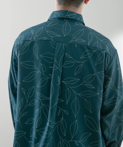 ITEMS URBANRESEARCH(アイテムズ アーバンリサーチ)の「リーフプリント ロングスリーブシャツ(シャツ/ブラウス・メンズ・グリーン/ベージュ/ネイビー・MEDIUM/LARGE)」の22枚目の写真