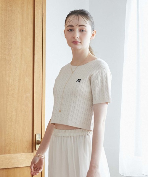 archives(アルシーヴ)の「コンパクトケーブルニット(ニット/セーター・レディース・ブラック/アイボリー/ブルーグレー/オレンジ/ブラウン・MEDIUM)」の11枚目の写真