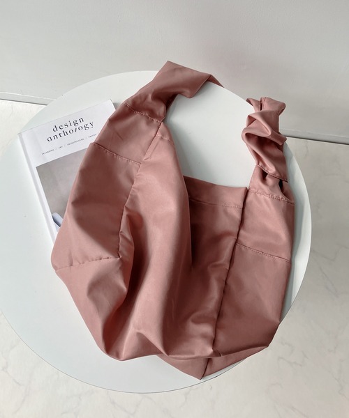 AS KNOW AS plus(アズノゥアズプラス)の「○ノットショルダーバッグ(ショルダーバッグ・レディース・アイボリー/ブラック/ピンク/ベージュ・FREE)」の12枚目の写真