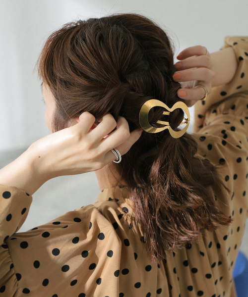 CLINQ(クリンク)  ヘアクリップ【NAIMA】ゴールド CLINQ クリンク ヘアクリップ NAIMA GOLD : ラブリ - 通販