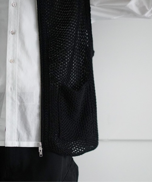 O（オー）の「yass ZIP KNIT VEST（ベスト・メンズ・ブラック・1/2）」の2枚目の写真