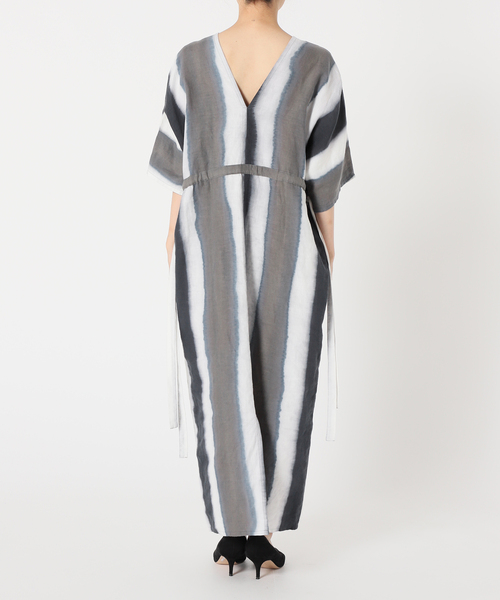 ドゥボキ エリック ベルジェ―ル Vネック DRESS solid リネン 黒