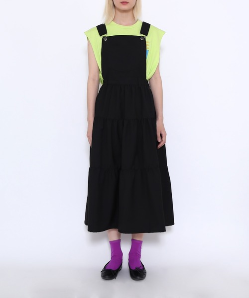 PUNYUS（プニュズ）の「2WAYサロペットティアードワンピース（ワンピース・レディース・ブラック/サックスブルー/アイボリー・3/4/1/2）」の7枚目の写真