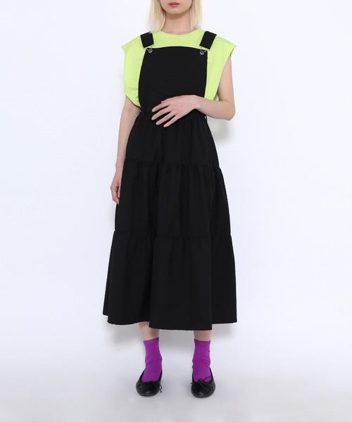 PUNYUS（プニュズ）の「2WAYサロペットティアードワンピース（ワンピース・レディース・ブラック/サックスブルー/アイボリー・3/4/1/2）」の8枚目の写真