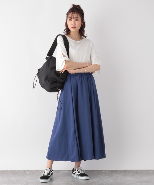 GLOBAL WORK（グローバルワーク）の「撥水軽量変形ショルダー/908118（ショルダーバッグ・レディース・アイボリー/ブラック/ライトブルー/ライトグリーン・FREE）」の5枚目の写真