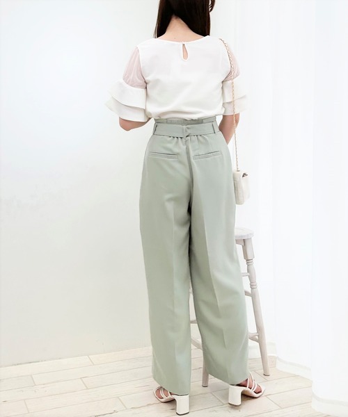 INGNI(イング)の「シルバーバックル共ベルト付ワイド/パンツ(スラックス・レディース・アイボリー/ブラック/グリーン・FREE)」の15枚目の写真