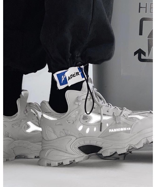 Burner（バーナー）の「【OKUOKU Recommend Select】　ワンカラー厚底ダッドスニーカー　oku-shoes-689306185531-55 M（スニーカー・レディース・ブラック/ホワイト系その他/ベージュ/ホワイト・40/41/42/39/43）」の9枚目の写真