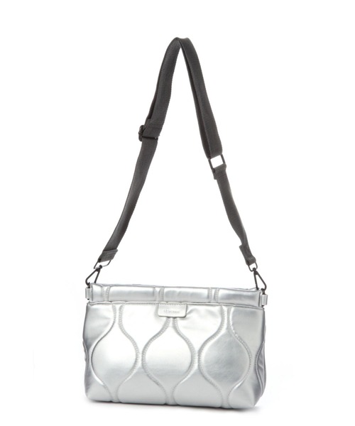 LEPSIM（レプシィム）の「キルティングクラッチ　906318（クラッチバッグ・レディース・ブラック/シルバー/ガンメタ/ブルー系その他・ONE SIZE）」の3枚目の写真