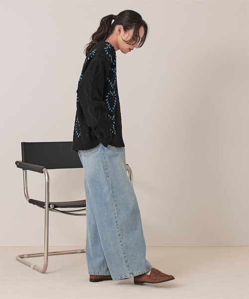 miette（ミエット）の「配色ステッチハートケーブルVネックニット（ニット/セーター・レディース・ブルー/レッド/ブラック/アイボリー・FREE）」の15枚目の写真