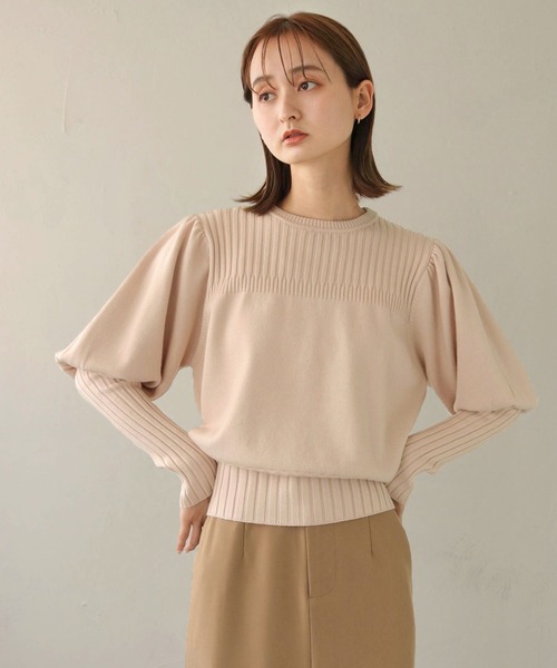 CLEIO(クレイオ)の「【CLEIO】ランダムリブパフスリーブニット(ニット/セーター・レディース・アイボリー/カーキ/ベージュ・FREE)」の4枚目の写真