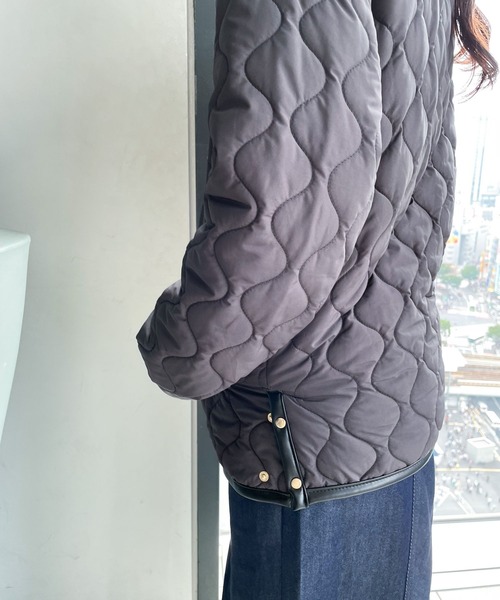 Andemiu(アンデミュウ)の「エアサーマルキルティングブルゾン199957(ダウンジャケット/コート・レディース・アイボリー/ブラック・FREE)」の18枚目の写真