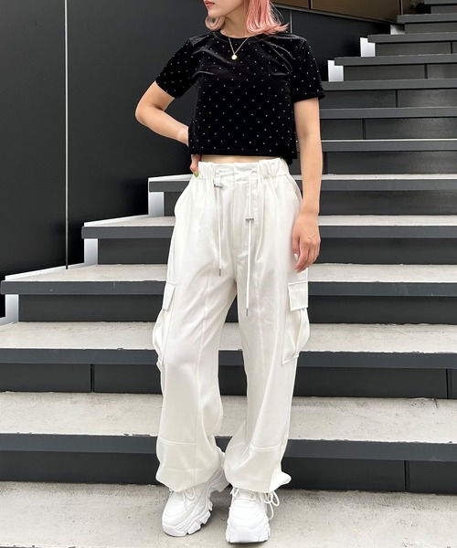 INGNI（イング）の「ストーン付ベロアTシャツ（Tシャツ/カットソー・レディース・ブラック/グレー/アイボリー・M）」の16枚目の写真