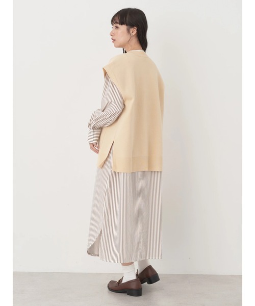 earth music&ecology（アースミュージックアンドエコロジー）の「金ボタンニットベスト（ベスト・レディース・ベージュ/ネイビー・FREE）」の9枚目の写真