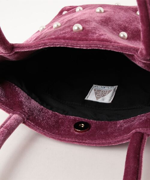 Green　Parks（グリーンパークス）の「・TORCH　パールベロアバッグ（エコバッグ/サブバッグ・レディース・ダークグリーン/ピンク/ブラック・FREE）」の5枚目の写真