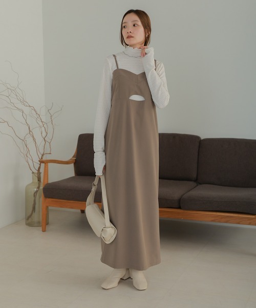Bab(バブ)の「ハイネック指ぬき刺繍カットソー(Tシャツ/カットソー・レディース・アイボリー/ブラック/オレンジ・FREE)」の5枚目の写真