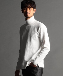 ヘリンボーン タートルネックニット