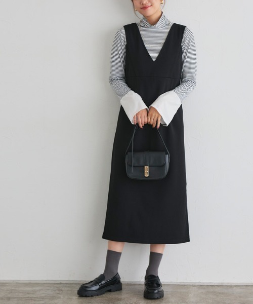Pierrot(ピエロ)の「ペアスキンベロアジャンパースカート(ワンピース・レディース・ベージュ系その他/ネイビー/アイボリー/ブラック・PM/M/L)」の2枚目の写真