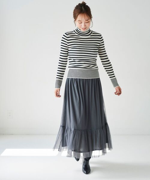 le.coeur blanc(ルクールブラン)の「Perle Peche チュールスカート(スカート・レディース・グレー/ブラック・38)」の4枚目の写真