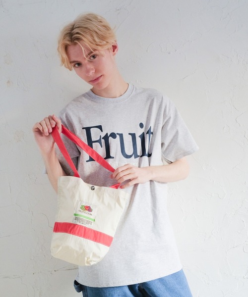 FRUIT OF THE LOOM(フルーツオブザルーム)の「NYLON TOTEBAG M / ナイロントートバッグ / カジュアル / デイリー / ジェンダーレス(トートバッグ・メンズ・ブラック/ブルー/アイボリー/レッド/グレー/グリーン/ミント/チャコールグレー/ピンク/ネイビー/杢グレー/オリーブ/カーキ/ブルーグレー/バイオレット・FREE)」の16枚目の写真
