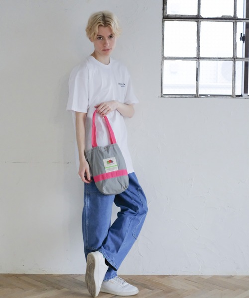 FRUIT OF THE LOOM(フルーツオブザルーム)の「NYLON TOTEBAG M / ナイロントートバッグ / カジュアル / デイリー / ジェンダーレス(トートバッグ・メンズ・ブラック/ブルー/アイボリー/レッド/グレー/グリーン/ミント/チャコールグレー/ピンク/ネイビー/杢グレー/オリーブ/カーキ/ブルーグレー/バイオレット・FREE)」の21枚目の写真