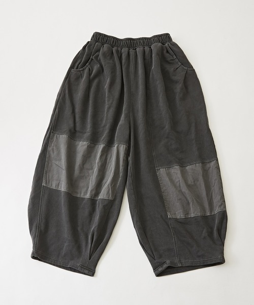 CUBE SUGAR(キューブシュガー)の「WEB限定ピグメント加工スウェットパッチワークパンツ(スウェットパンツ・レディース・パープル/スミクロ/グレイッシュベージュ・M)」の13枚目の写真