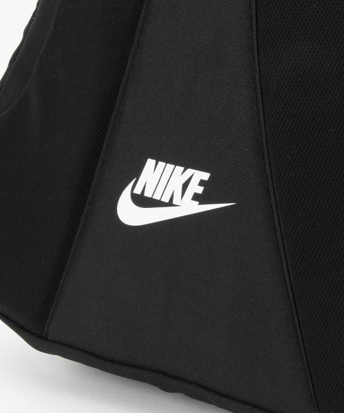 BEAMS BOY(ビームスボーイ)の「NIKE / バックパック 15FW(バックパック/リュック・レディース・ブラック・ONE SIZE)」の4枚目の写真