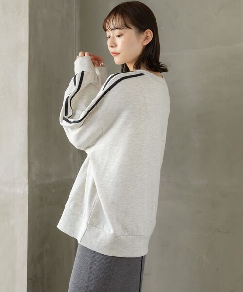 RETRO GIRL（レトロガール）の「ライントレーナー（Tシャツ/カットソー・レディース・オフホワイト/ホワイト系その他/ダークブルー・FREE）」の5枚目の写真