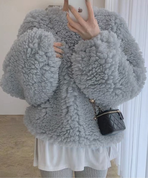 AMELY（エミリー）の「ボアプルオーバー（その他トップス・レディース・ベージュ/ブラック/ブルー/グレー/ブラウン・フリー）」の22枚目の写真