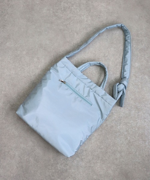 COLDE (コルデ)の「スタッズ付き2wayA4トートバッグ(トートバッグ・レディース・サックスブルー/アイボリー/ブラック・FREE)」の21枚目の写真