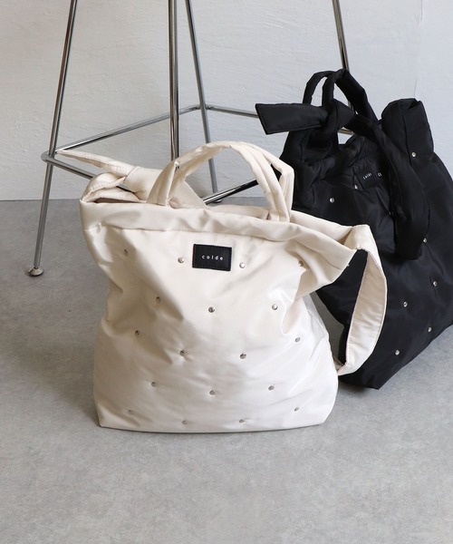 COLDE (コルデ)の「スタッズ付き2wayA4トートバッグ(トートバッグ・レディース・サックスブルー/アイボリー/ブラック・FREE)」の15枚目の写真