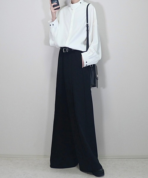 Loose/ルース（ルース）の「ドレープ スーパーワイドタックフレアパンツ（スラックス・メンズ・グレイッシュベージュ/ダークブルー/ブラック/チャコールグレー/グレー・L/M/S/XS）」の10枚目の写真