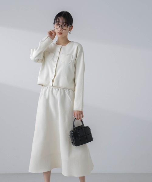 NANO universe（ナノユニバース）の「パールドットボタンニットジャケット(セットアップ可）（ノーカラージャケット・レディース・ブラック/ライム/オフホワイト・M/S）」の18枚目の写真