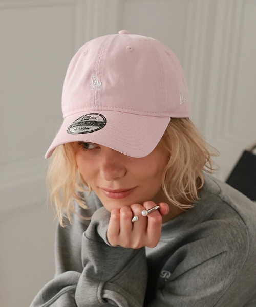 NEW ERA（ニューエラ）の「【NEW ERA】9TWENTY MLB MINILOGO DONOBAN 別注 [BSC]（キャップ・メンズ・ネイビー/ホワイト系その他/カーキ/ブラウン系その他/グレー系その他/ブラック/ブルー/グレー系その他2/ホワイト系その他2/ブラック系その他/ピンク/ピンク系その他/ブルー系その他/ブラック系その他3/ブルー系その他2/ブラック系その他2・F）」の16枚目の写真