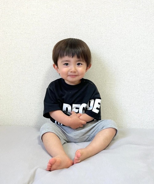 MAKE YOUR DAY（メイクユアデイ）の「ビッグロゴ半袖Tシャツ■80～140cm（Tシャツ/カットソー・キッズ・オフホワイト/ブラック・130/80/120/110/100/90/140）」の15枚目の写真