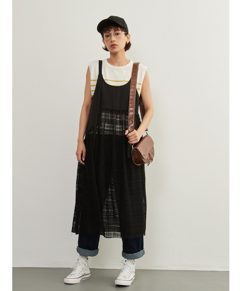 On One's Own(オンワンズオン)の「On One's Own チェックレース・異素材ドッキング・レイヤード・シアーキャミワンピ(ジャンパースカート・レディース・ブラック/オリーブ・FREE)」の4枚目の写真