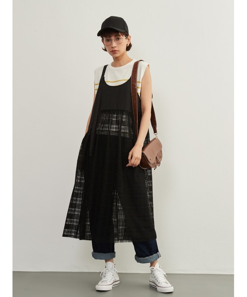 On One's Own(オンワンズオン)の「On One's Own チェックレース・異素材ドッキング・レイヤード・シアーキャミワンピ(ジャンパースカート・レディース・ブラック/オリーブ・FREE)」の3枚目の写真