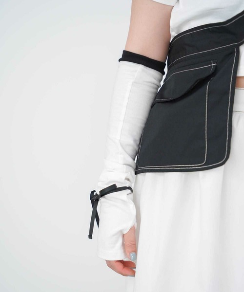 mimi toujours（ミミトゥジュール）の「アームカバー付き ミニTシャツ mimi toujours×emuemu（Tシャツ/カットソー・レディース・カーキ/オフホワイト・M）」の13枚目の写真