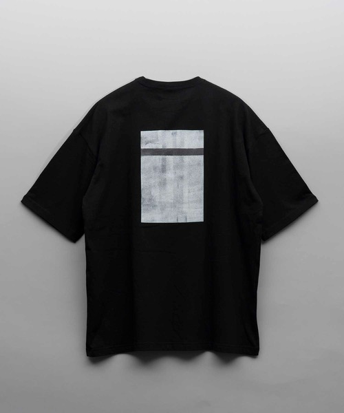 MAISON SPECIAL(メゾンスペシャル)の「《UNISEX》Abstract Hand-Printed Oversized Crew Neck T-shirt/アブストラクトハンドプリントオーバーサイズクルーネックTシャツ【MAISON SPECIAL/メゾンスペシャル】(Tシャツ/カットソー・メンズ・ホワイト/ブラック・1/2)」の8枚目の写真