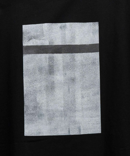 MAISON SPECIAL(メゾンスペシャル)の「《UNISEX》Abstract Hand-Printed Oversized Crew Neck T-shirt/アブストラクトハンドプリントオーバーサイズクルーネックTシャツ【MAISON SPECIAL/メゾンスペシャル】(Tシャツ/カットソー・メンズ・ホワイト/ブラック・1/2)」の3枚目の写真