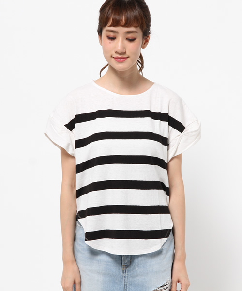CIAOPANIC(チャオパニック)の「【Ciaopanic】 綿麻ボーダーオフショルダーTee(Tシャツ/カットソー・レディース・ホワイト/ネイビー・FREE)」の3枚目の写真
