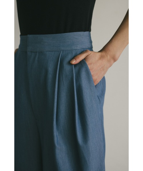 STYLEMIXER（スタイルミキサー）の「フォルムショートパンツ（その他パンツ・レディース・アイボリー/ブラック/サックスブルー・SMALL/MEDIUM）」の8枚目の写真