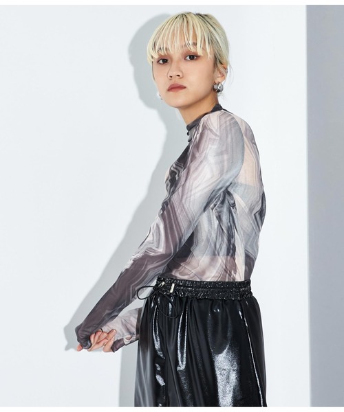 Settimissimo（セッティミッシモ）の「メッシュ ニュアンス柄 ボトルネック プルオーバー（Tシャツ/カットソー・レディース・ダークグレー/グリーン・FREE）」の5枚目の写真