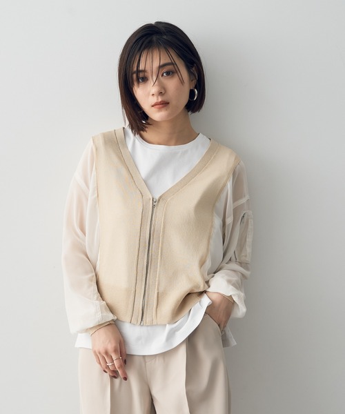 Editt by YECCA VECCA(エディットバイイェッカヴェッカ)の「MA-1風シアーニットカーディガン(カーディガン/ボレロ・レディース・ブラック/ライトベージュ/ダークベージュ・FREE)」の3枚目の写真