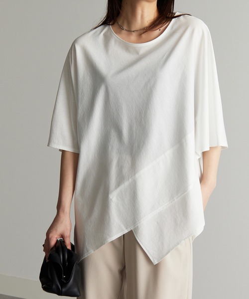 RANAN（ラナン）の「[接触冷感]スクエアヘムカットソーTシャツ（Tシャツ/カットソー・レディース・ホワイト/マスタード/ベージュ/グリーン系その他/ブラック/ブルーグレー・LL/M/L）」の2枚目の写真