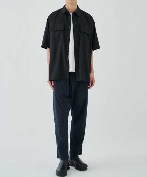 WHITE MOUNTAINEERING(ホワイトマウンテニアリング)の「TAPERED PANTS(スラックス・メンズ・ブラック/ネイビー・1/2)」の11枚目の写真
