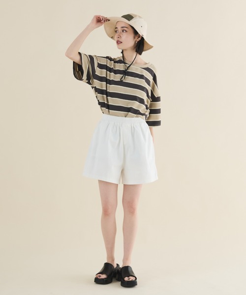 MERLOT(メルロー)の「カラーイージーショートパンツ(その他パンツ・レディース・ホワイト/イエロー/インディゴブルー/ブルー・FREE)」の14枚目の写真