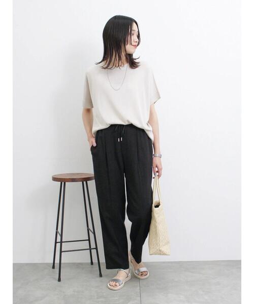 Samansa Mos2 blue（サマンサモスモスブルー）の「【マシンウォッシャブル】麻タッチニットドルマンプルオーバー（ニット/セーター・レディース・ネイビー/キナリ/ブラック・F）」の17枚目の写真